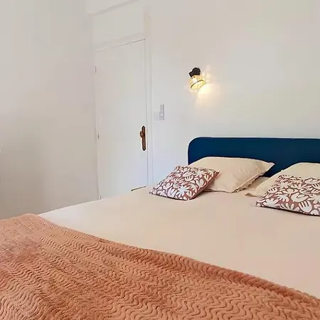 Holiday home Le Petit Clos - In *