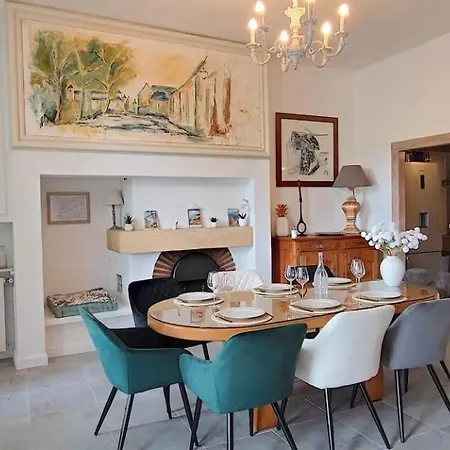 Holiday home Le Petit Clos - In *